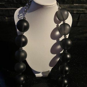 Sassy Jones Dina Frosted Chain - Black